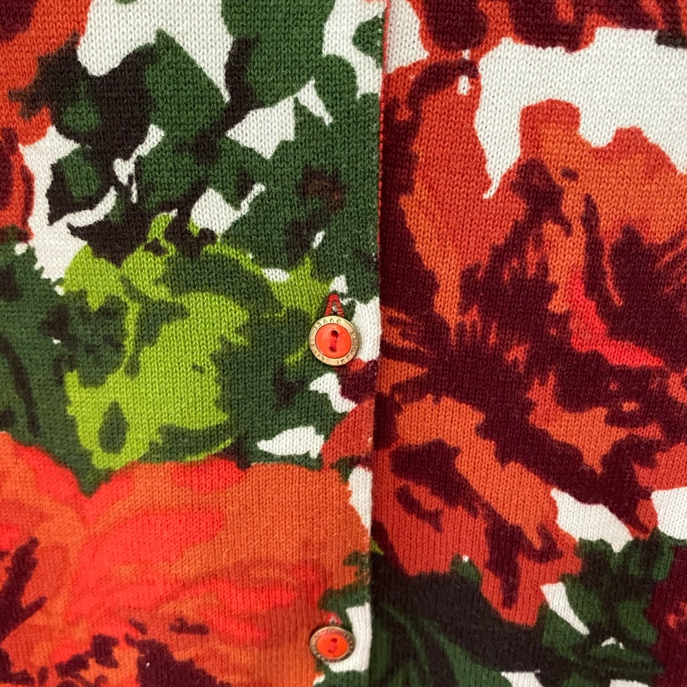 New Markdown Isaac Mizrahi Button Front Top - image 4